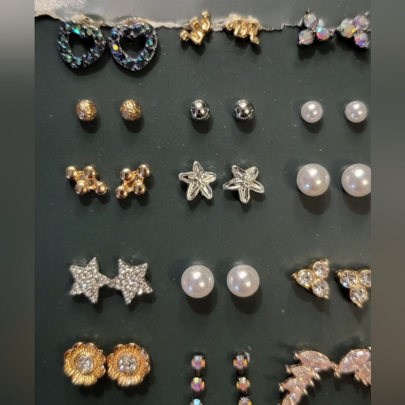 5/$13 Wild Fable Earring Set - Picture 2 of 6